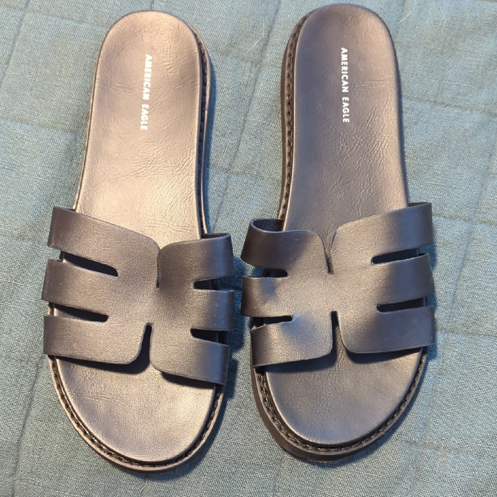 American Eagle Black Slide Sandals